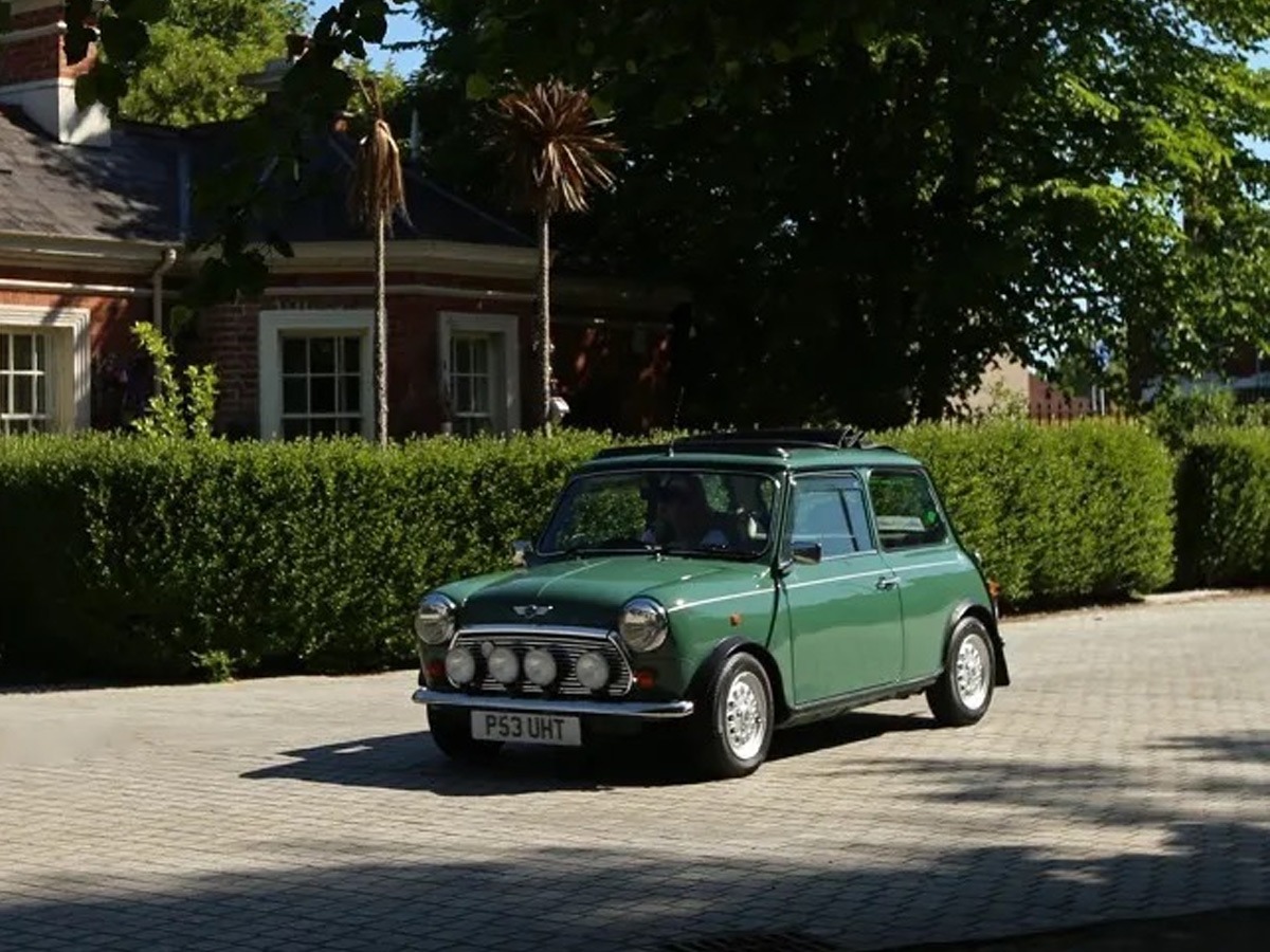 1997 Rover Mini | Star Car Hire