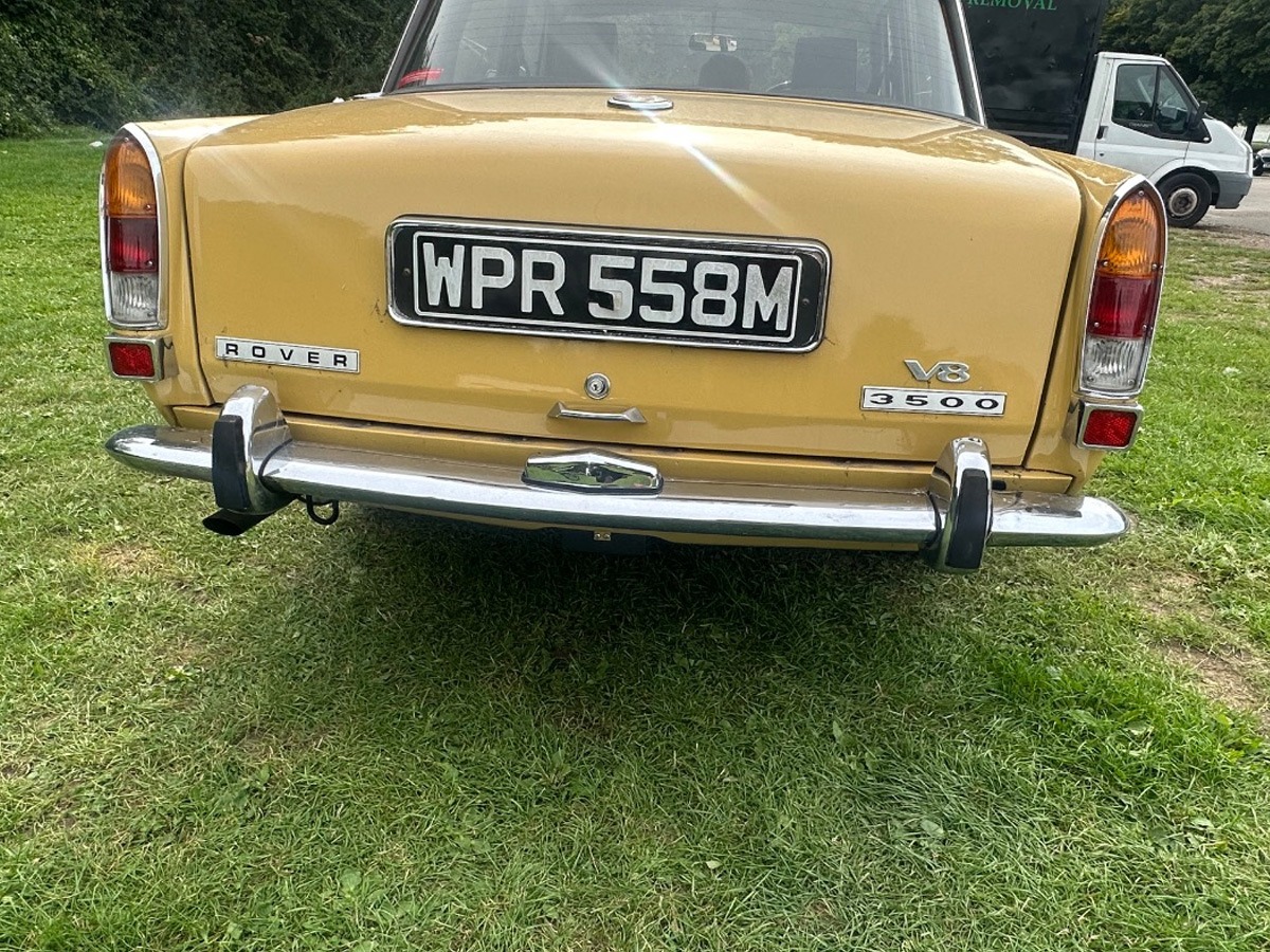 1973 Rover V8 1973 Rover P6 | Star Car Hire
