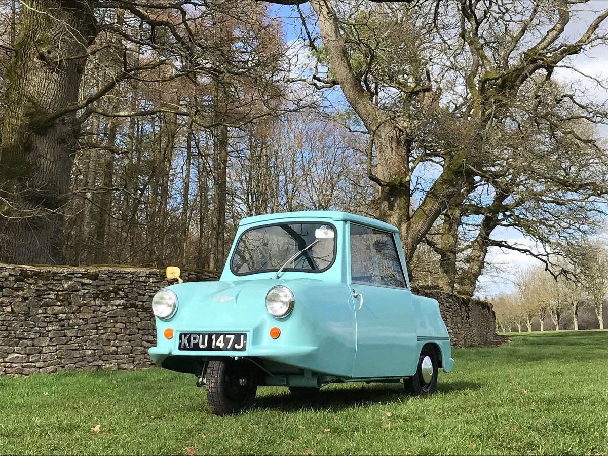 Invacar Model 70 Shell 1970 Invacar Mark 12e | Star Car Hire