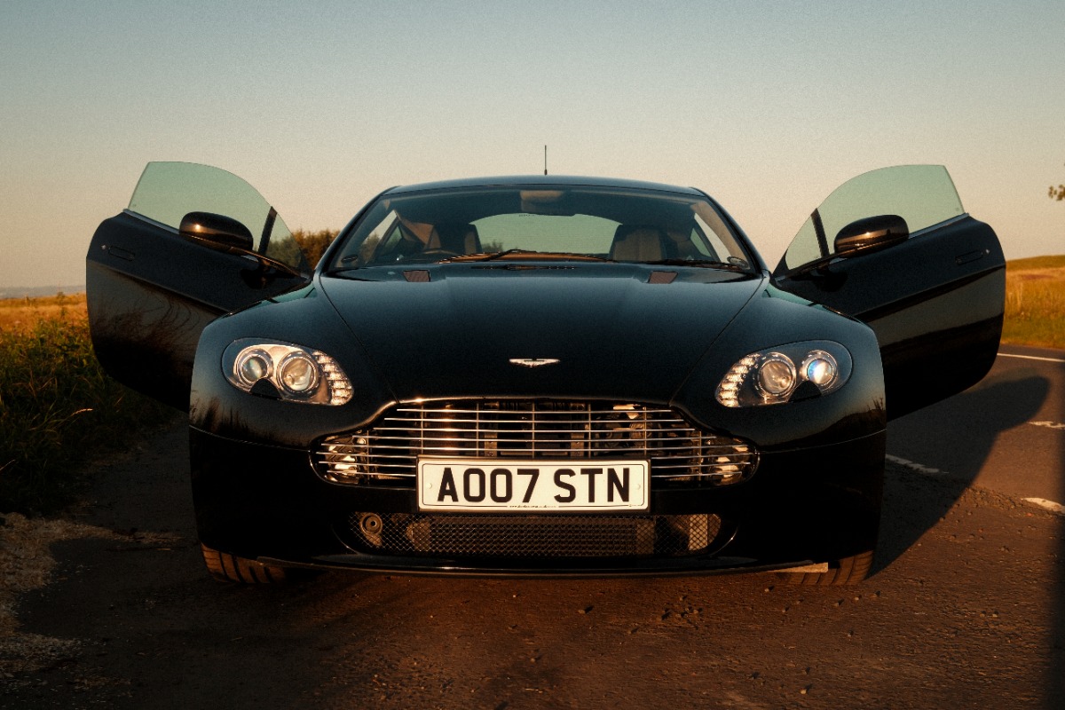2007 Aston Martin V8 Vantage Image 4