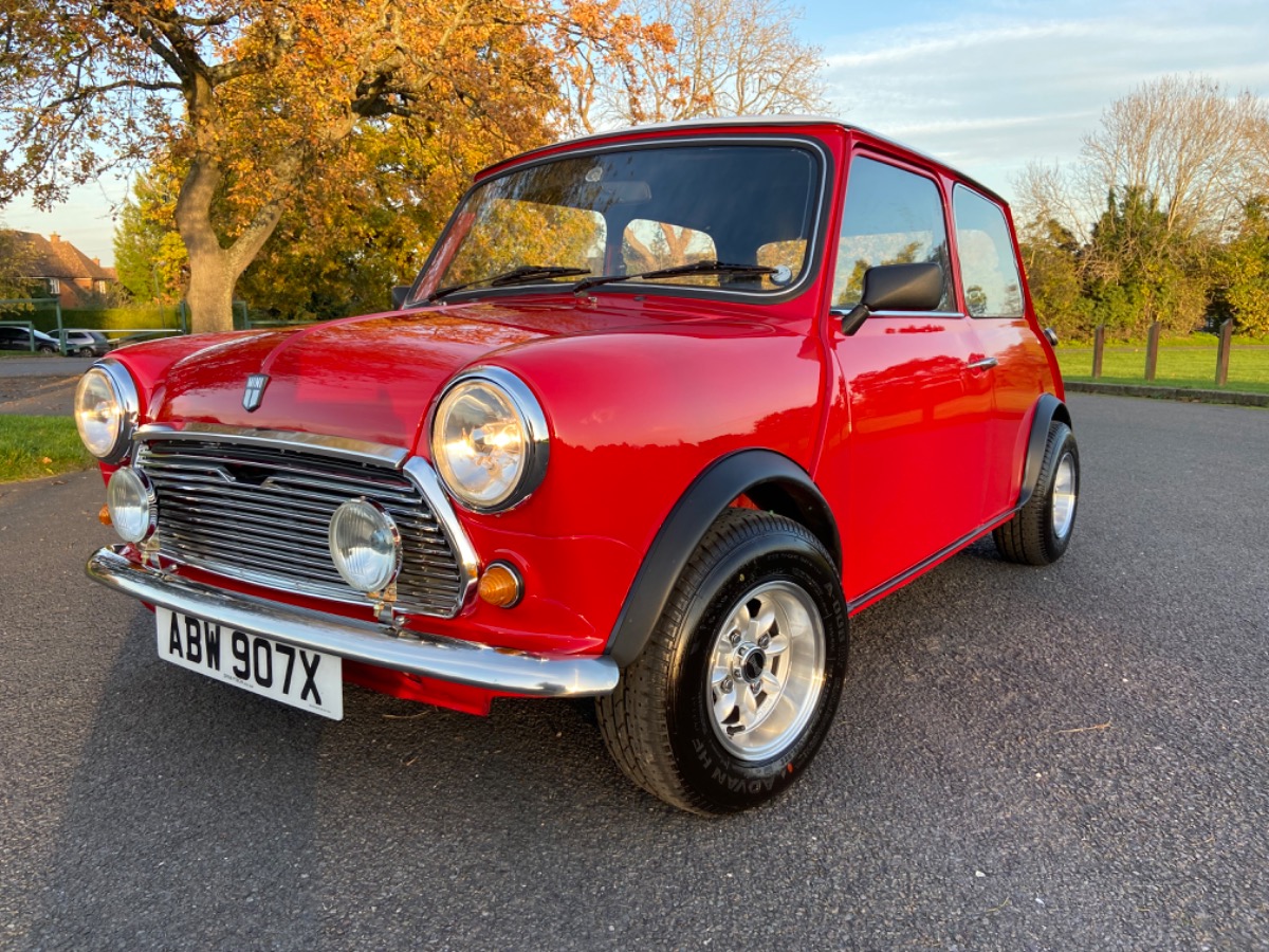 1982 Austin Mini | Star Car Hire